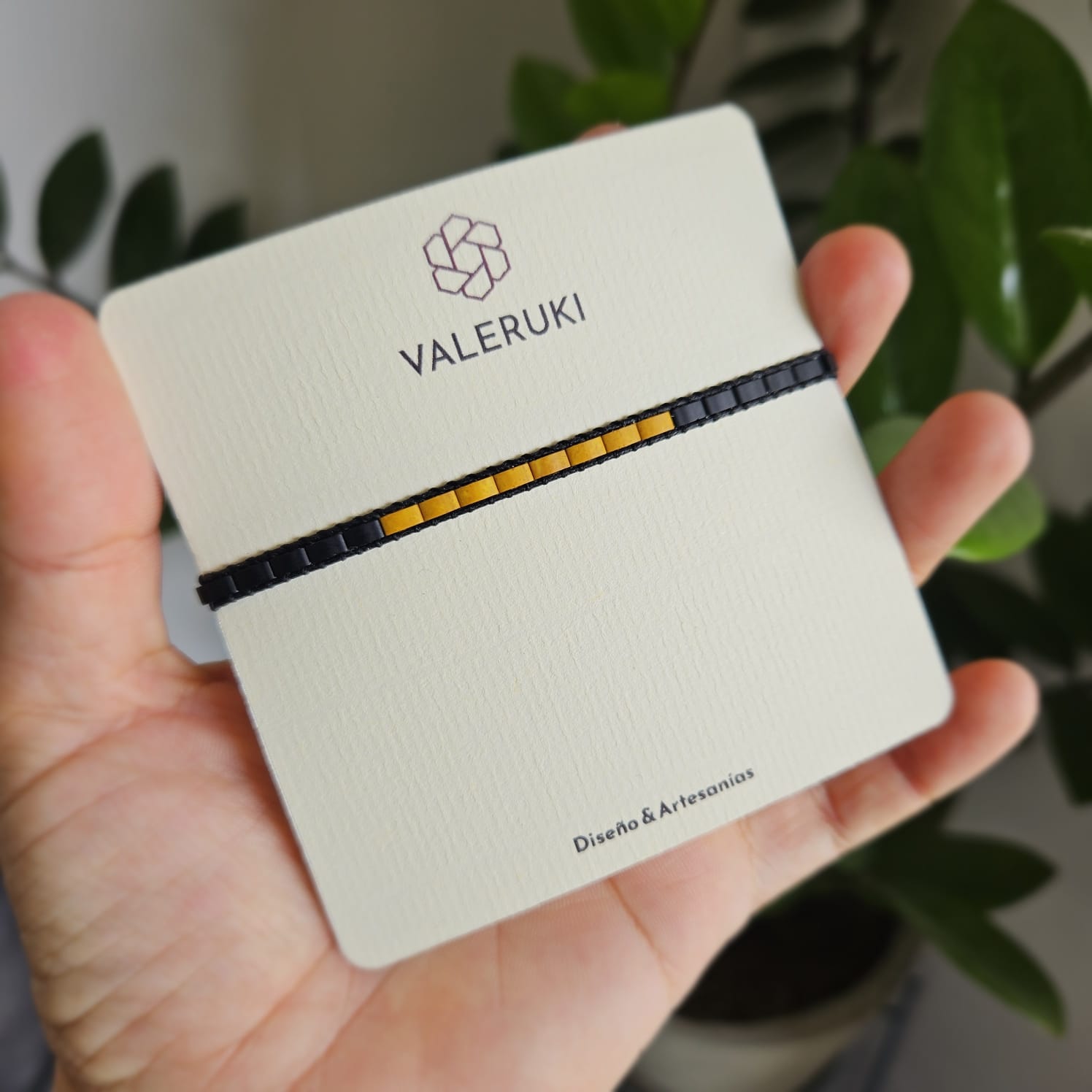 VALERUKI - 525-01.jpeg