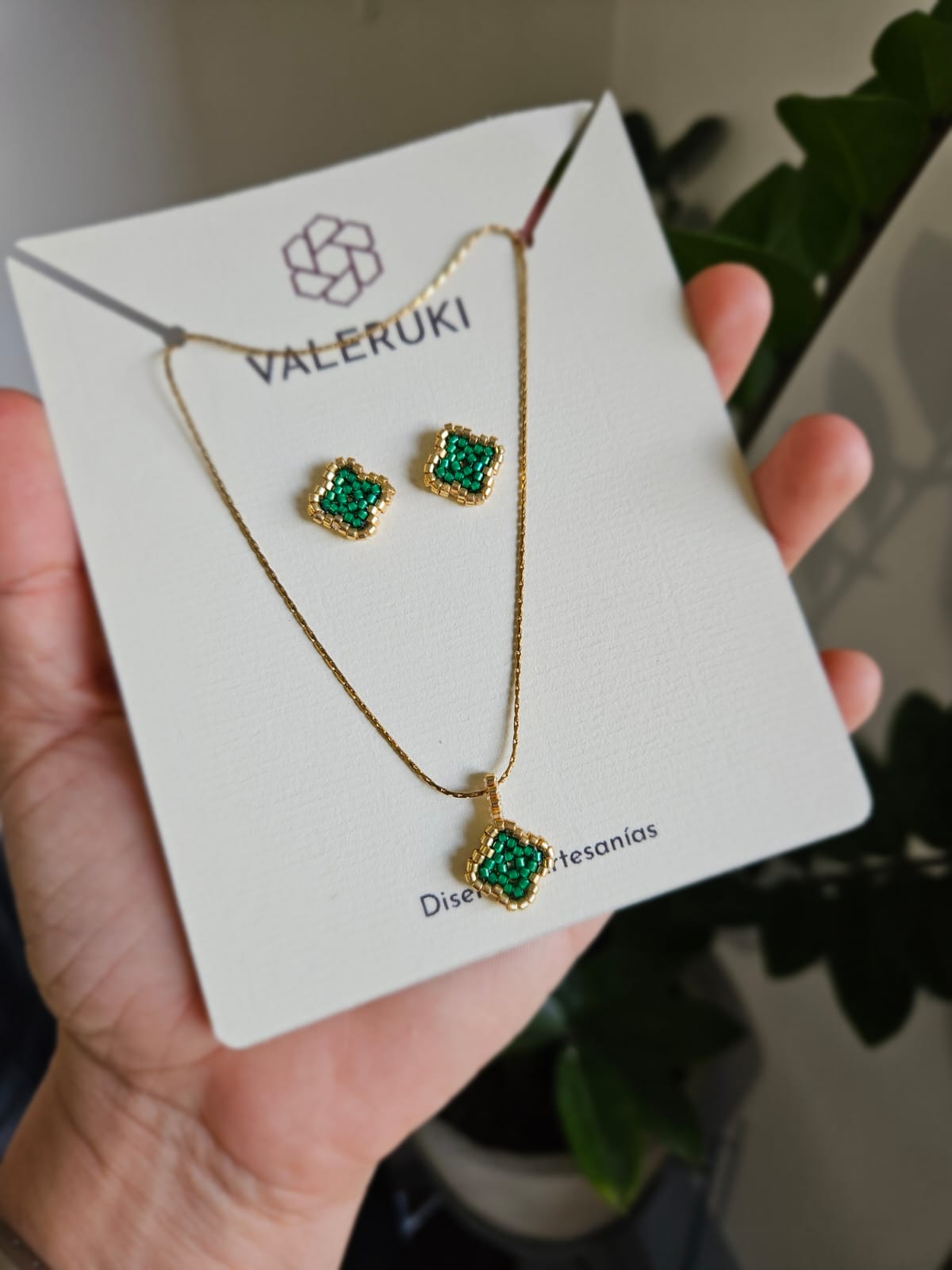 VALERUKI - 533-01.jpeg